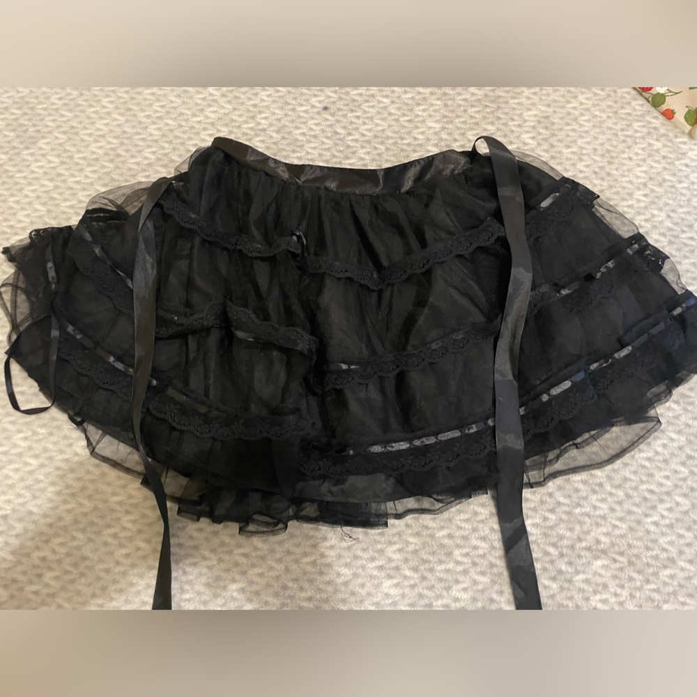 Coquette black skirt with lace